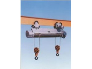 本系列鋼絲繩電動葫蘆主要適用于吊點距離不太長的小型水利、水電工程起吊閘門用。